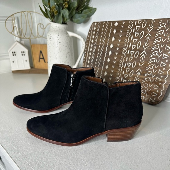 Sam Edelman Petty Ankle Black Suede Boots Booties Women's Size 7 - Picture 1 of 10